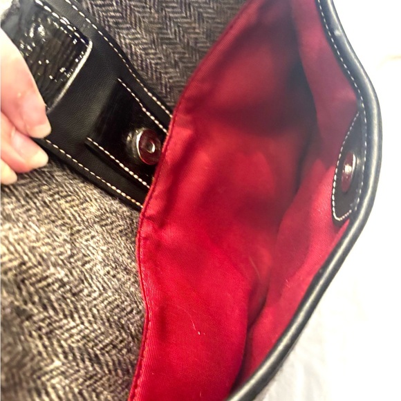 🔥 Vintage COACH Herringbone Wool Hamptons Hobo Bag – Style 1407 – EUC - Picture 7 of 9